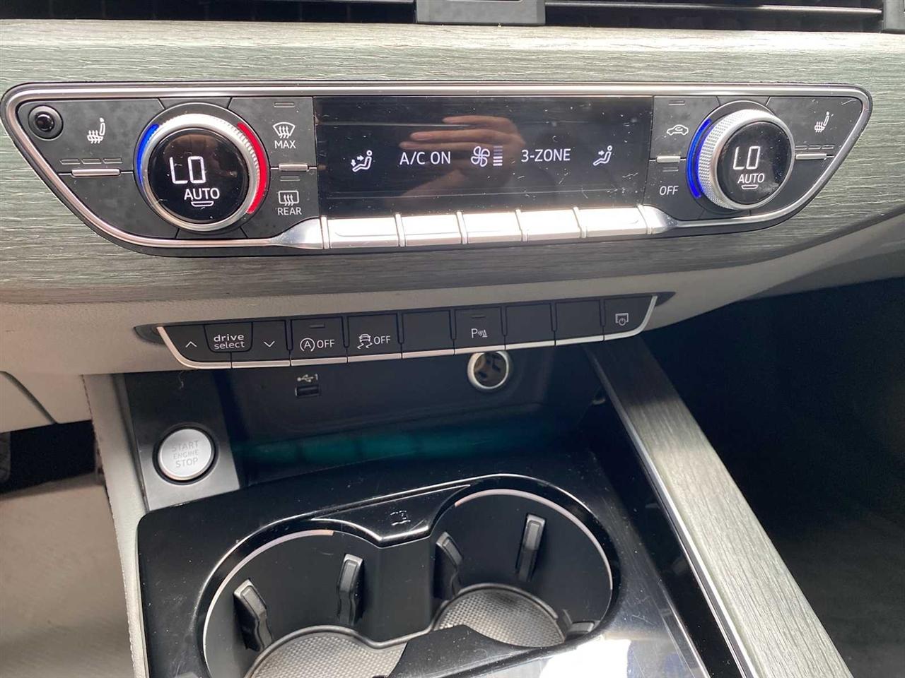 Audi A4 Prestige quattro 2023