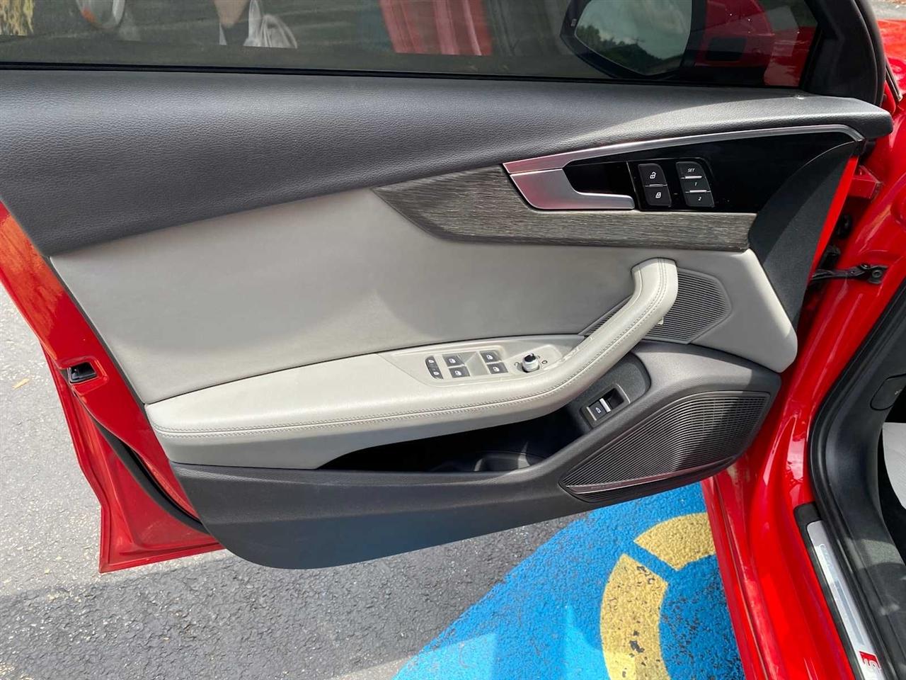 Audi A4 Prestige quattro 2023