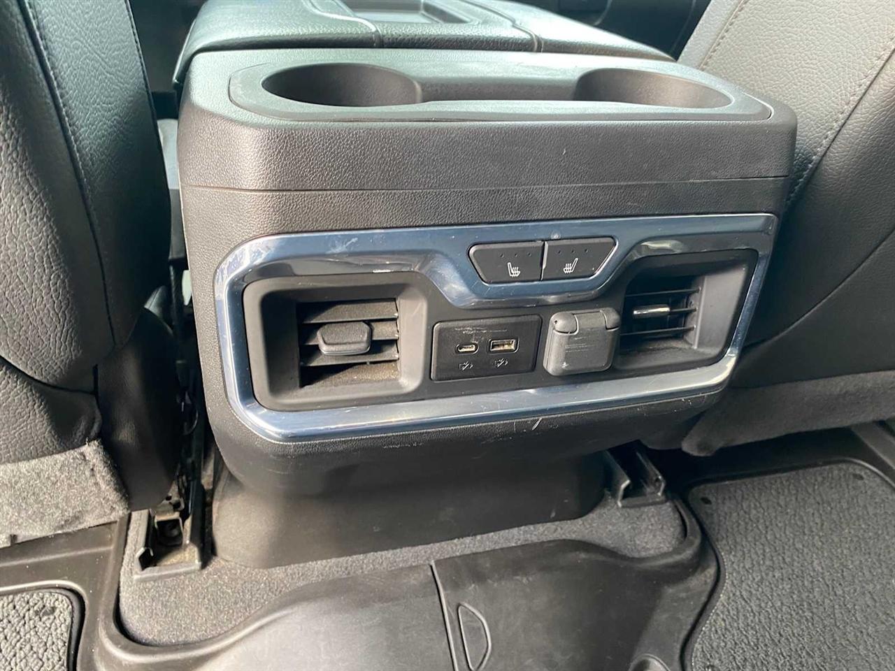 GMC Sierra 2500HD Denali Crew Cab 4WD SB 2022