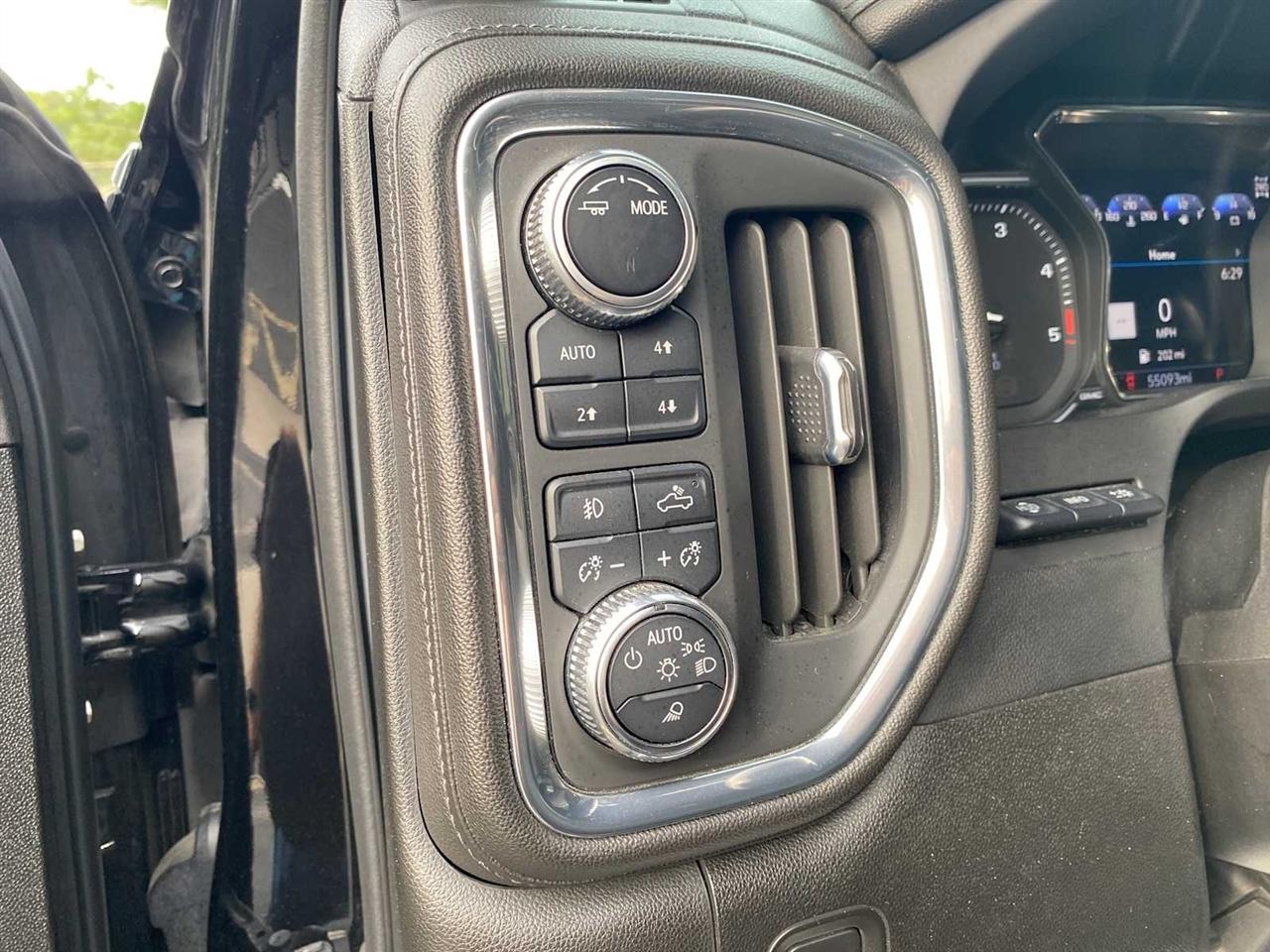 GMC Sierra 2500HD Denali Crew Cab 4WD SB 2022