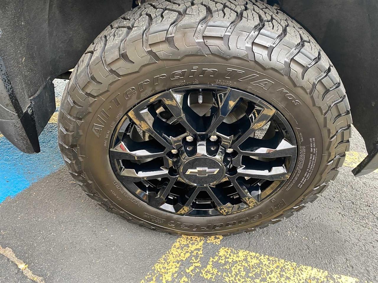 GMC Sierra 2500HD Denali Crew Cab 4WD SB 2022