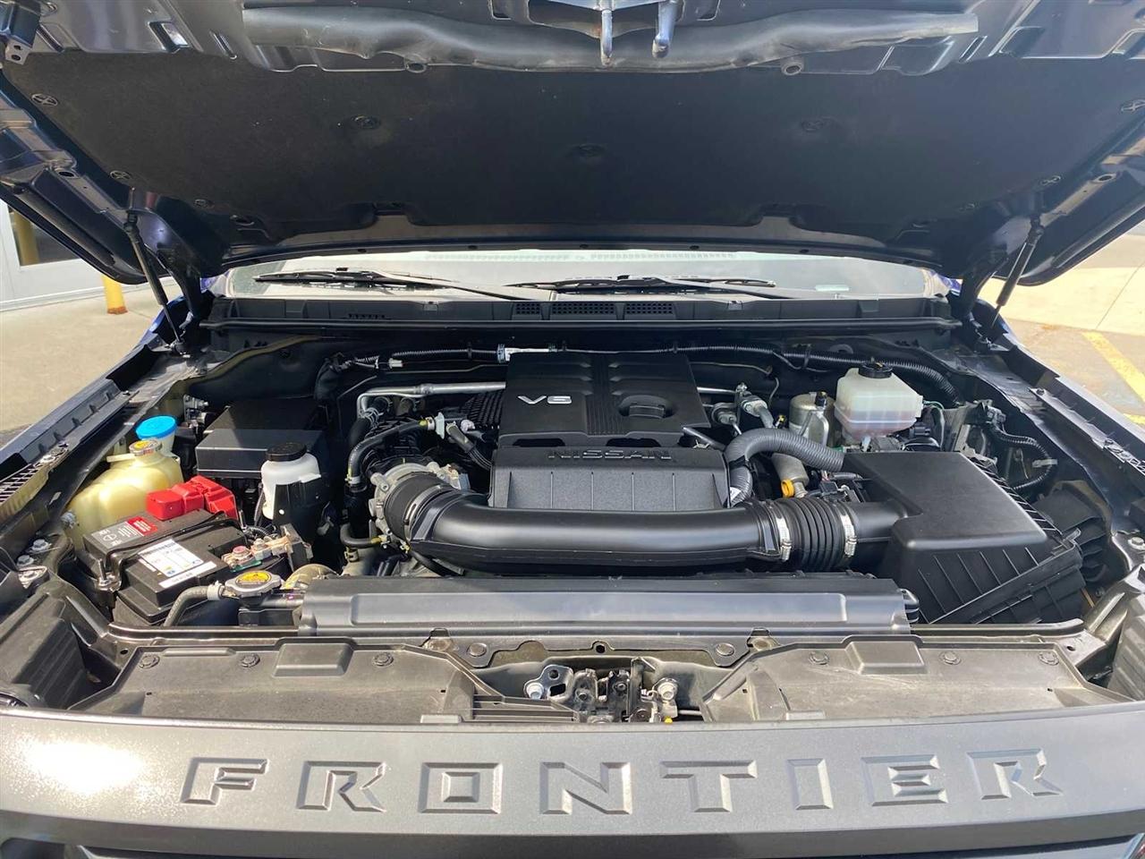 Nissan Frontier PRO-4X Crew Cab 4WD 2022