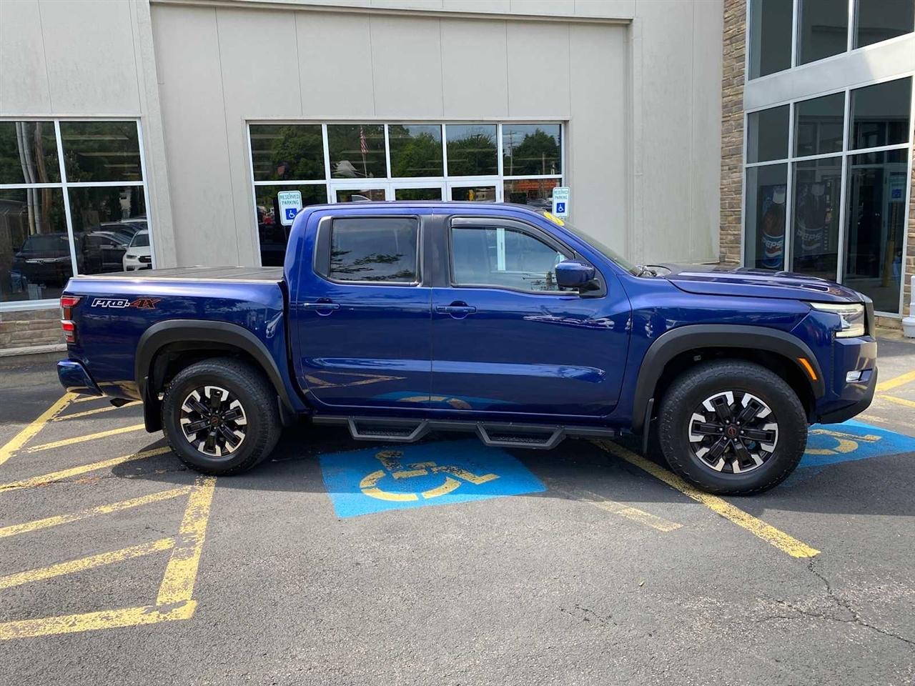 Nissan Frontier PRO-4X Crew Cab 4WD 2022