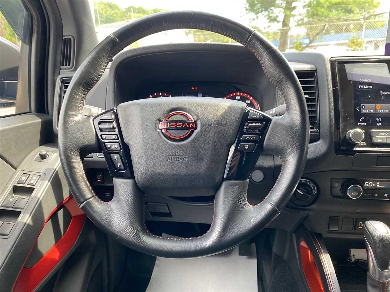 Nissan Frontier PRO-4X Crew Cab 4WD 2022