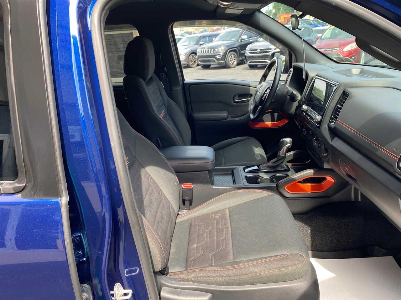 Nissan Frontier PRO-4X Crew Cab 4WD 2022