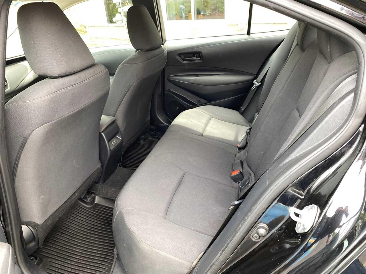 Toyota Corolla LE 2024