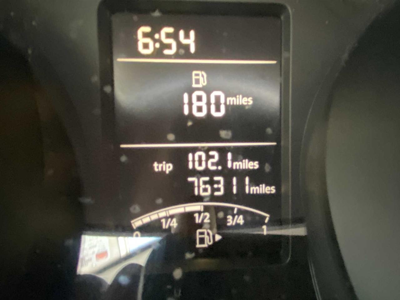 Volkswagen Jetta 1.4T SE 6A 2016