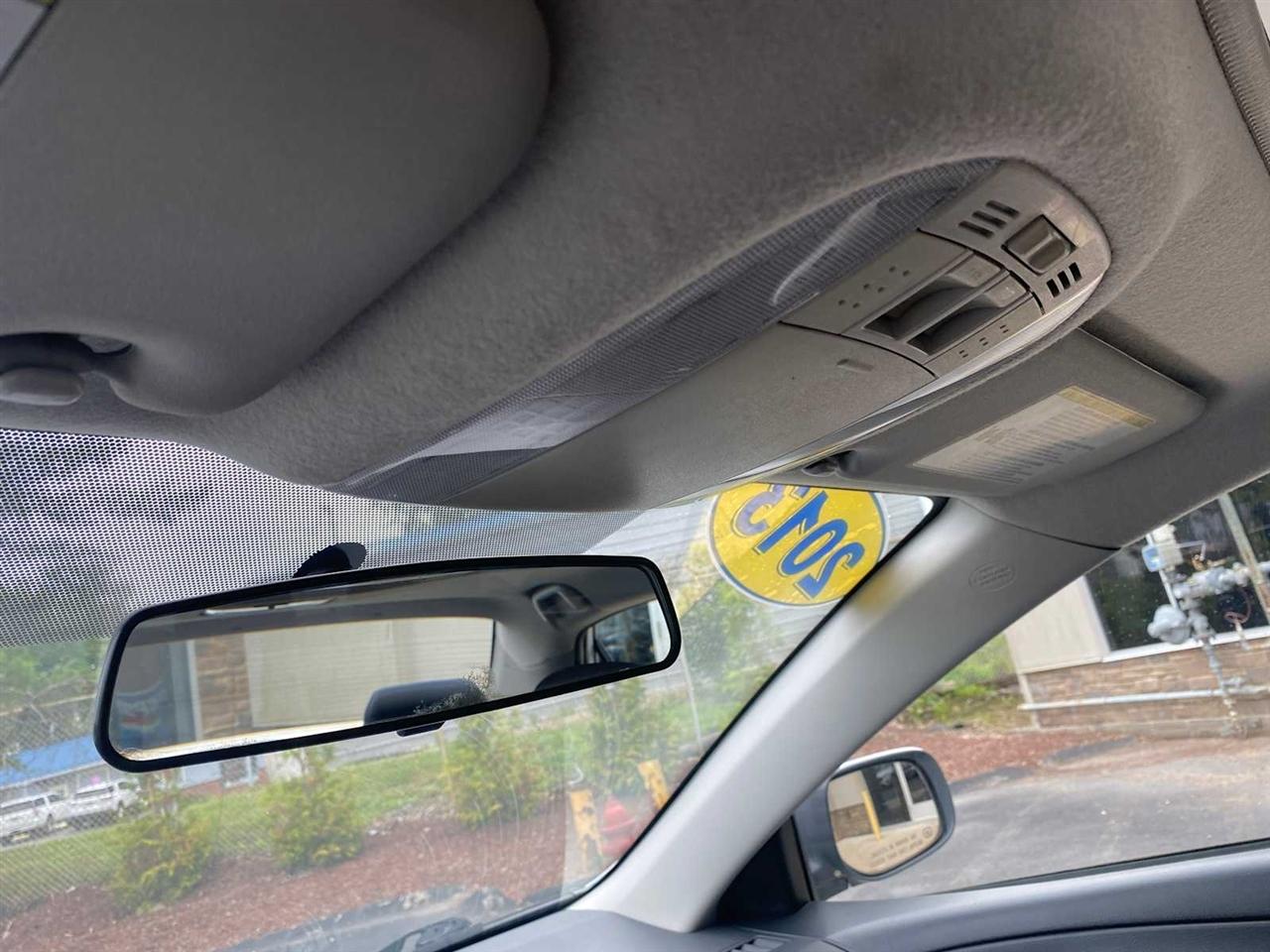 Toyota Corolla S 4-Speed AT 2013