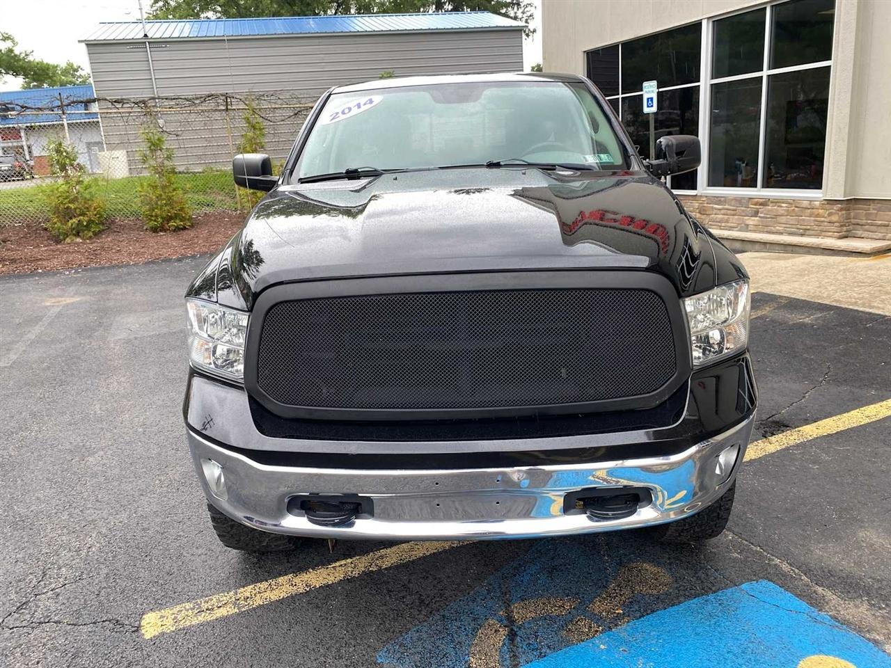 RAM 1500 SLT Quad Cab 4WD 2014