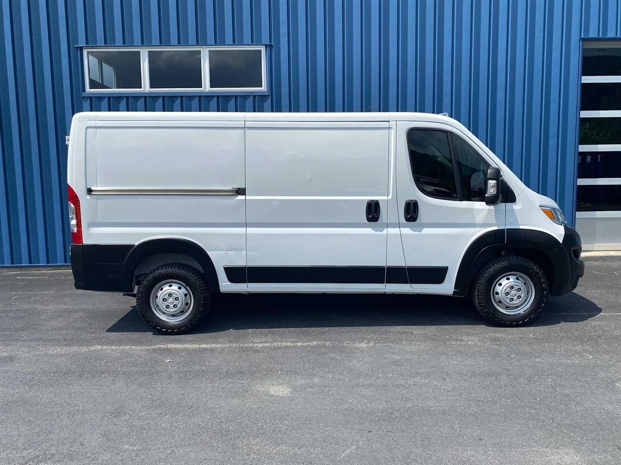 RAM Promaster 2500 Low Roof 2023