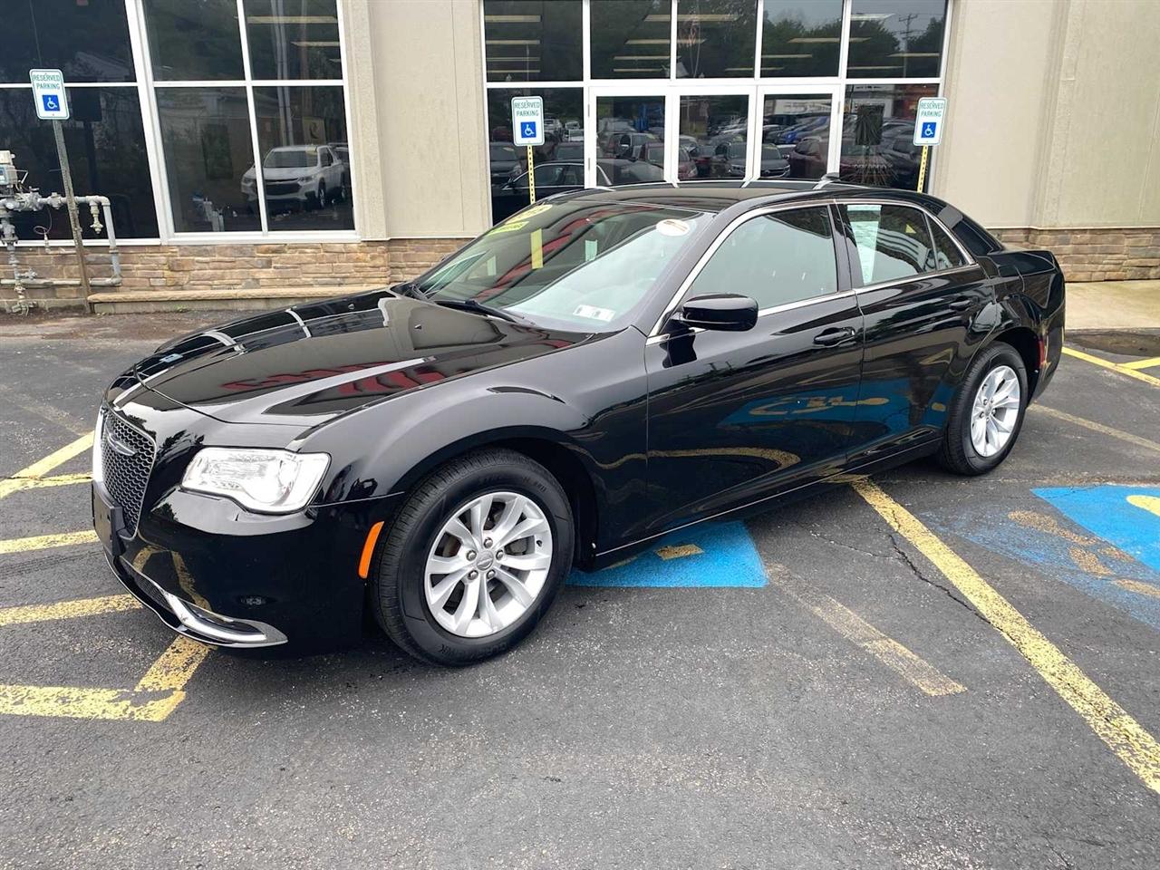 Chrysler 300 Limited RWD 2015