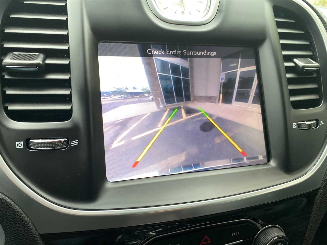Chrysler 300 Limited RWD 2015