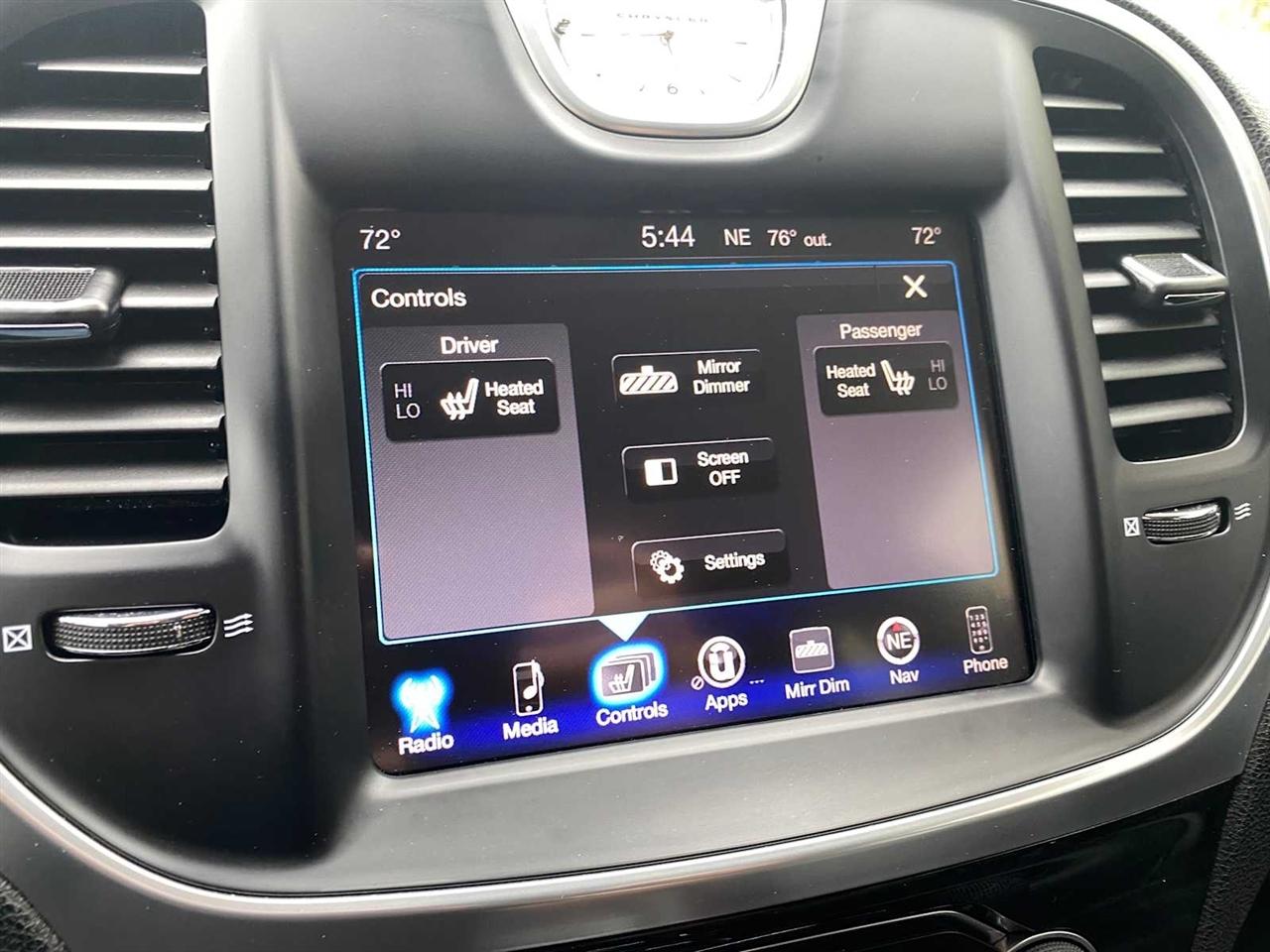 Chrysler 300 Limited RWD 2015