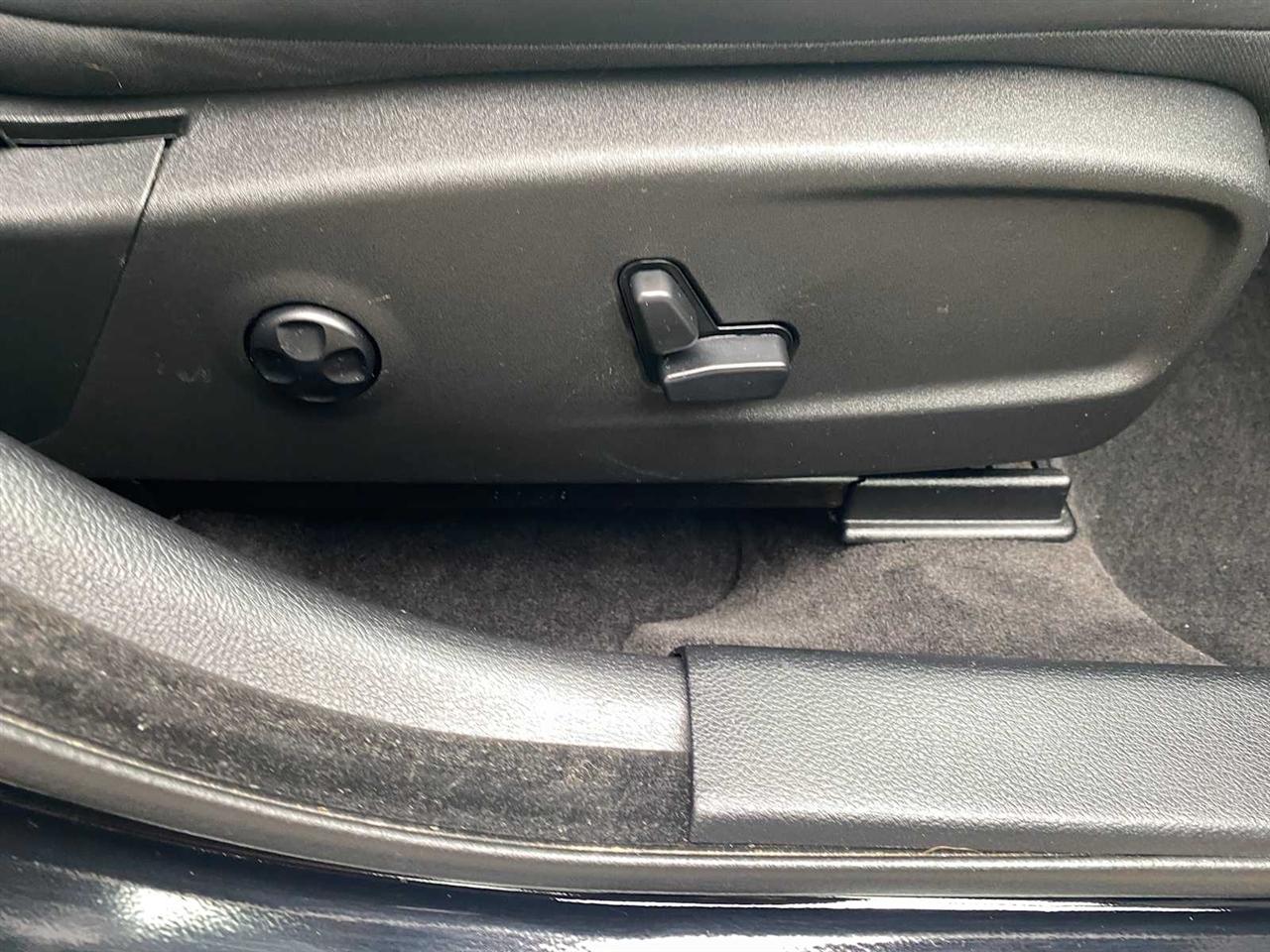 Chrysler 300 Limited RWD 2015