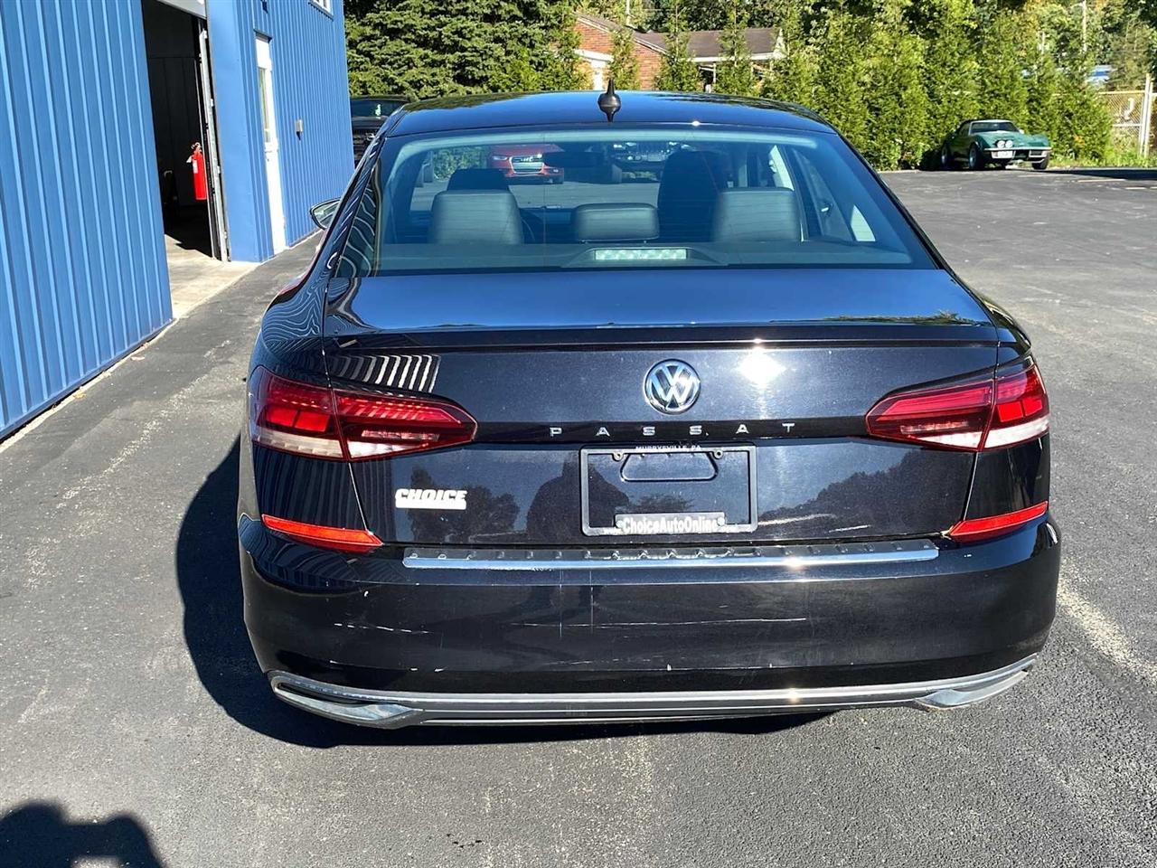 Volkswagen Passat SE 2021
