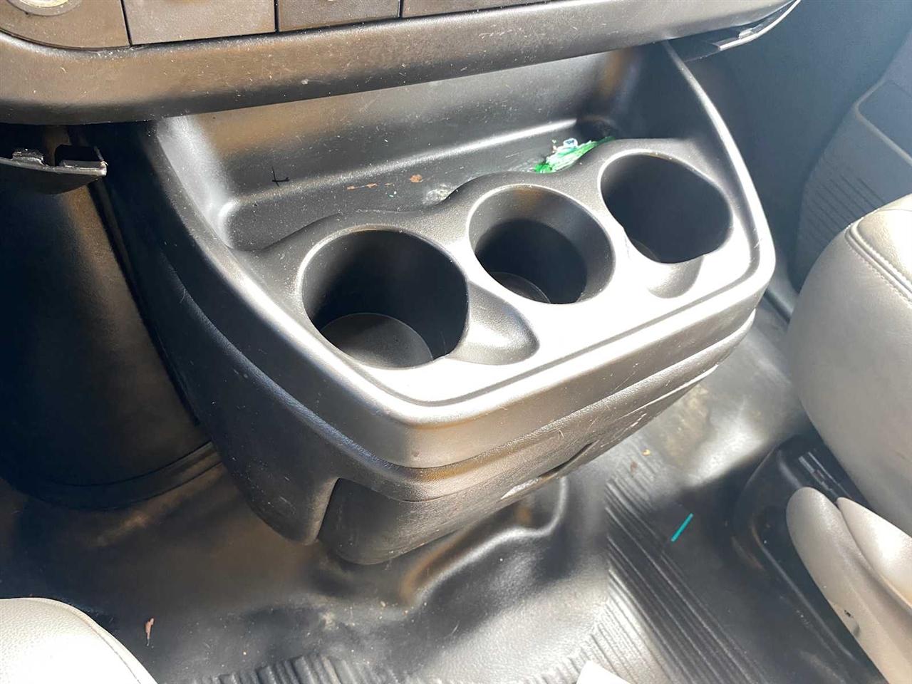 GMC Savana G3500 139 in. 2018