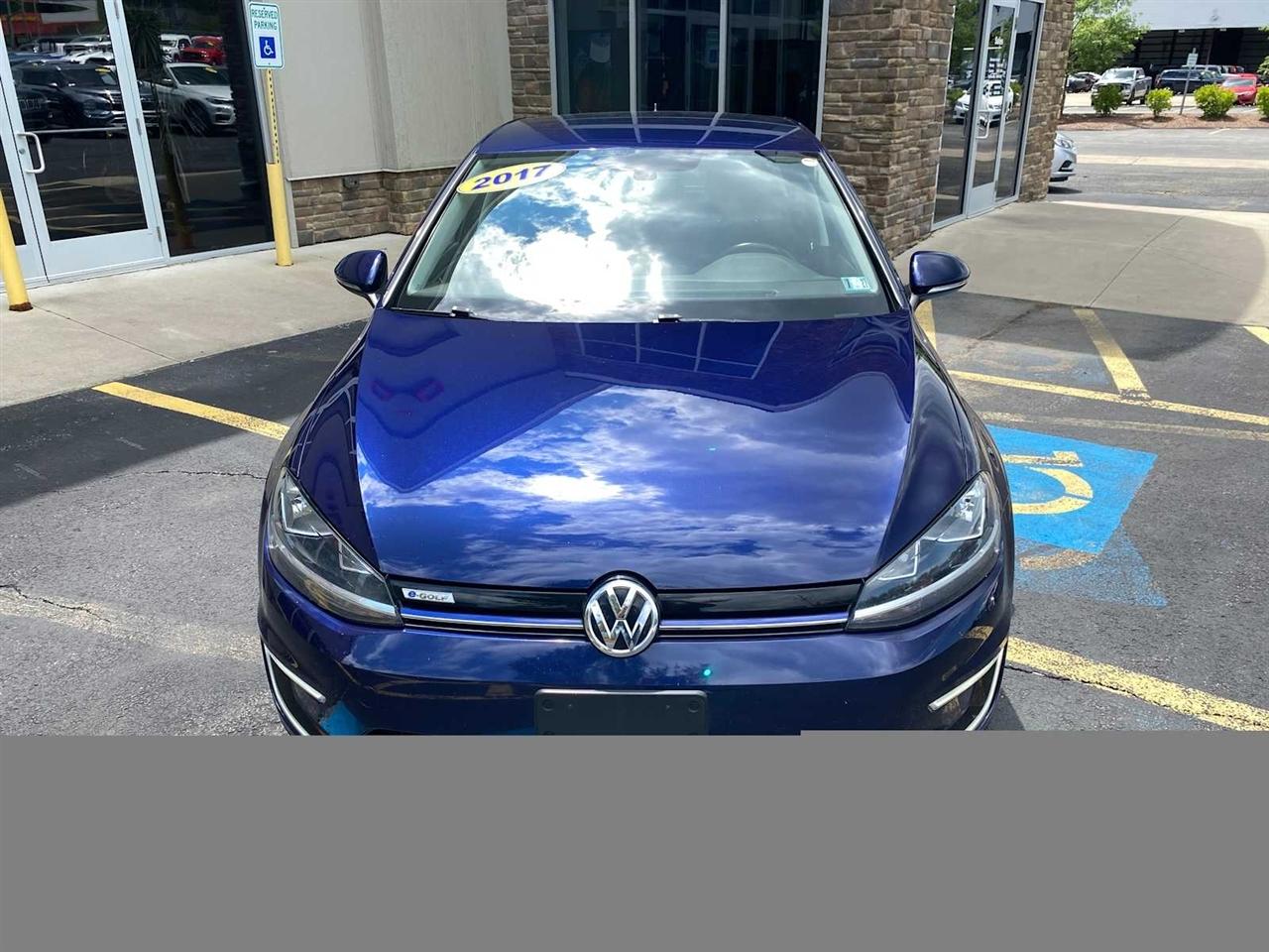 Volkswagen e-Golf SE 2017
