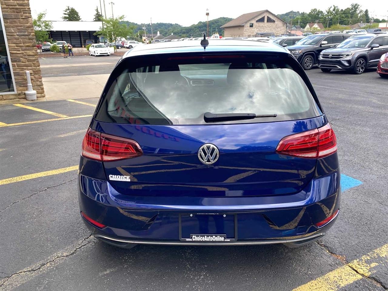Volkswagen e-Golf SE 2017