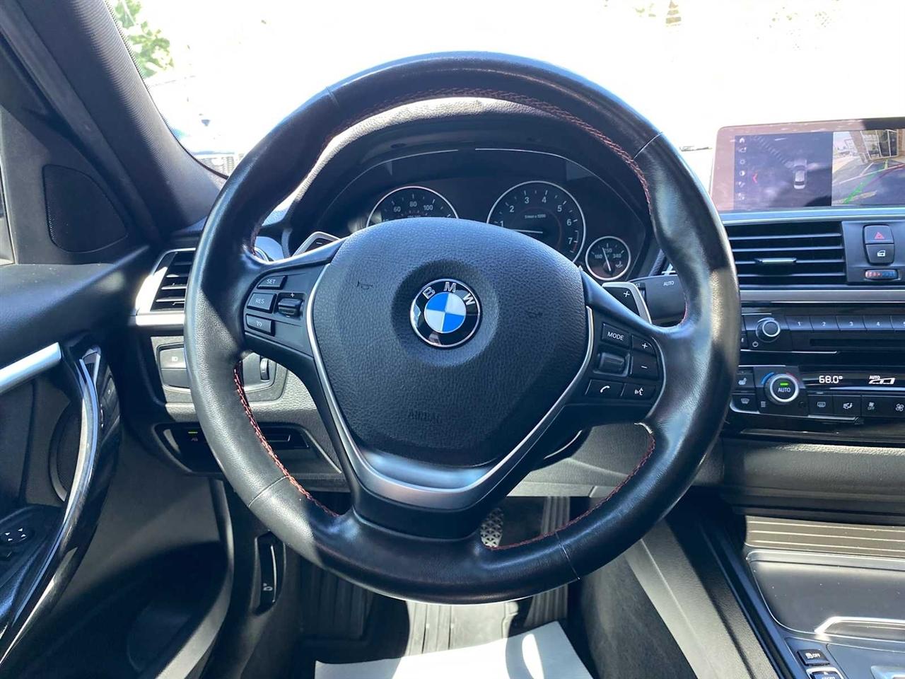 BMW 3-Series 330i xDrive SULEV Sedan 2018