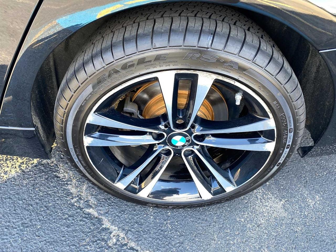 BMW 3-Series 330i xDrive SULEV Sedan 2018