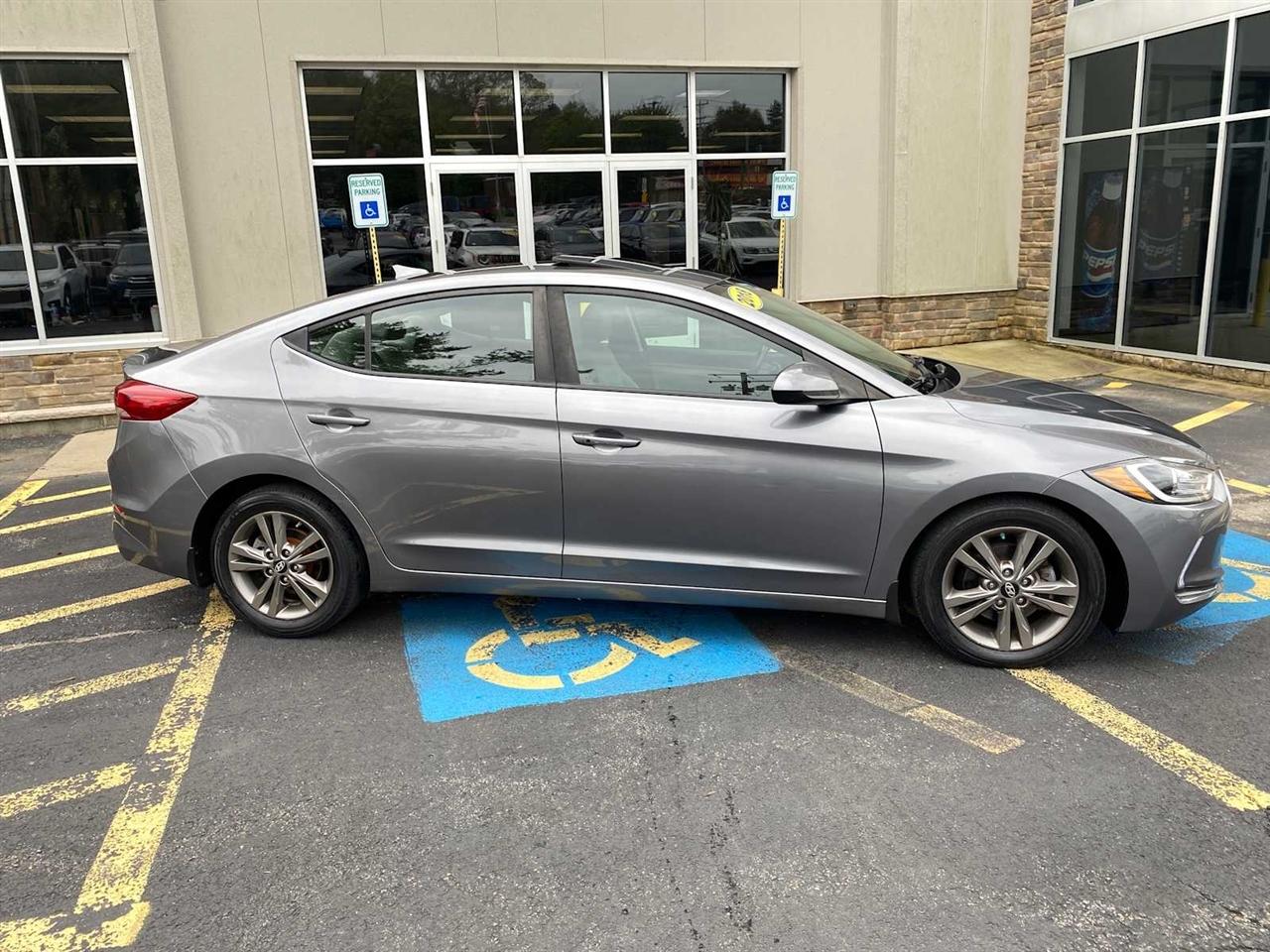 Hyundai Elantra Value Edition Auto 2018