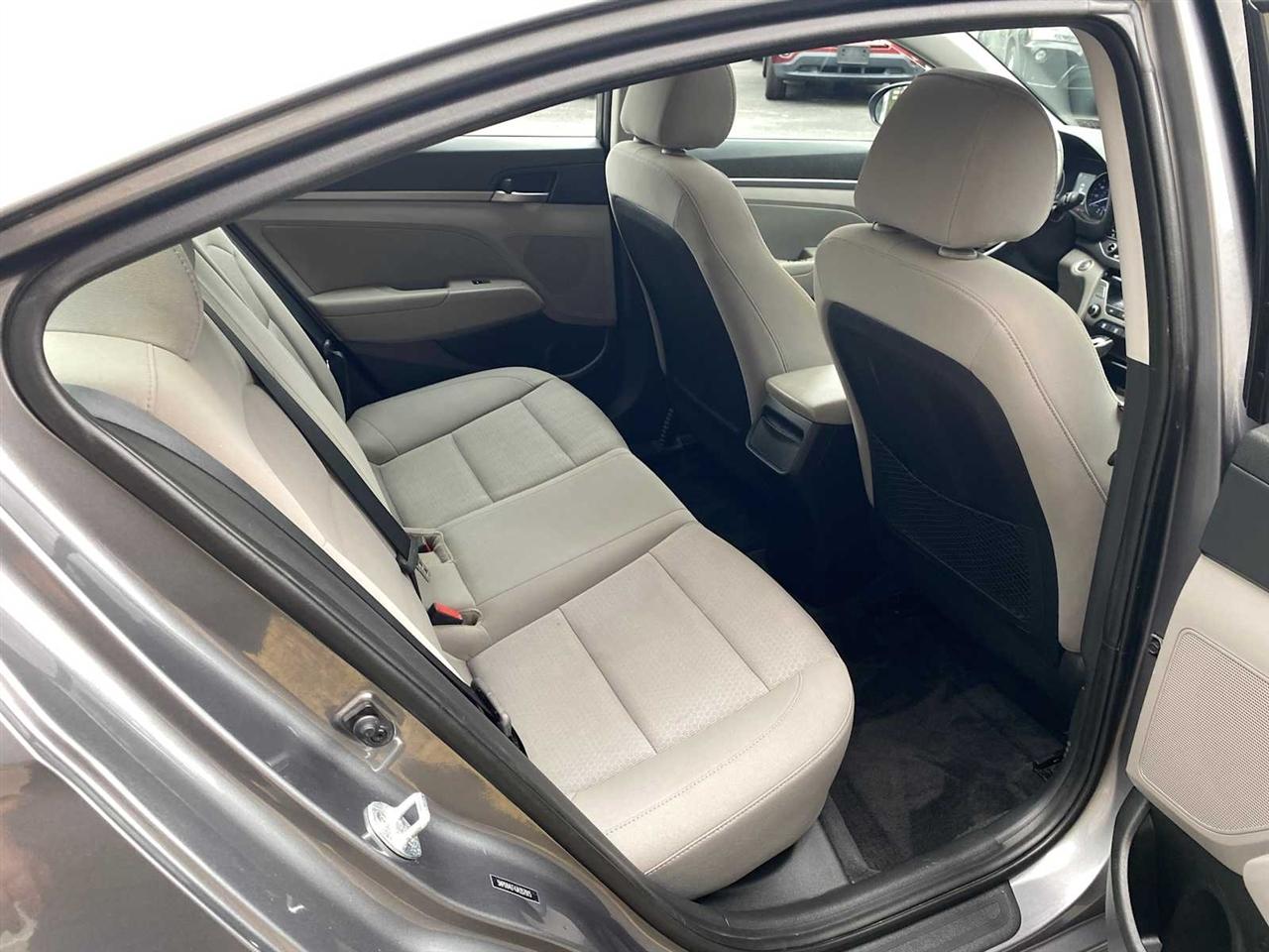 Hyundai Elantra Value Edition Auto 2018
