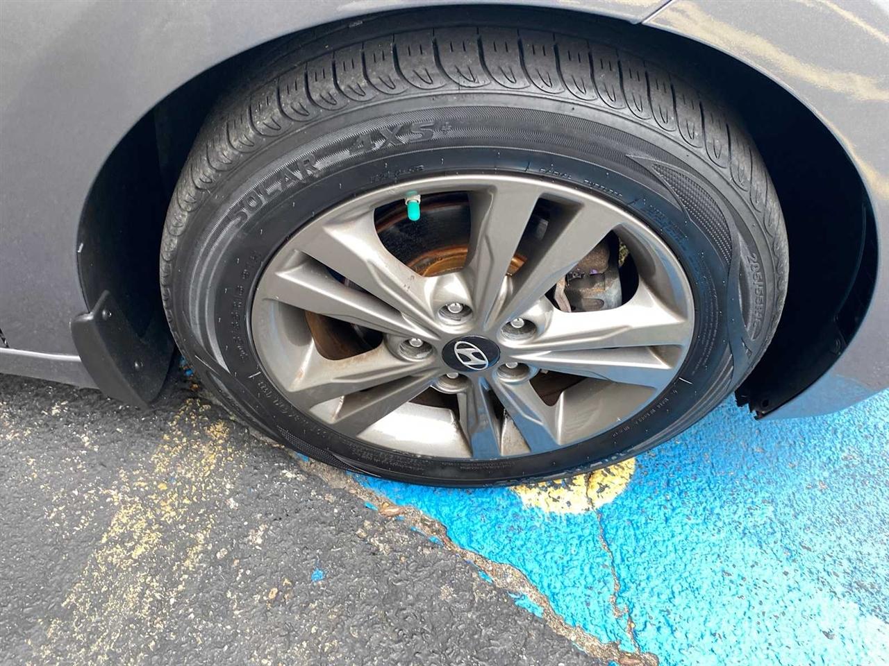 Hyundai Elantra Value Edition Auto 2018