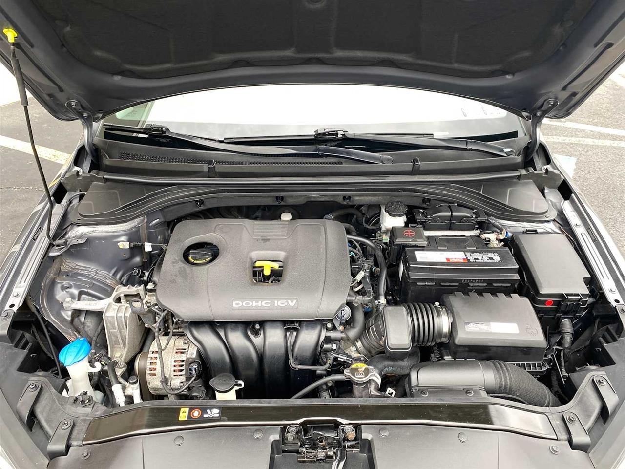 Hyundai Elantra Value Edition Auto 2018