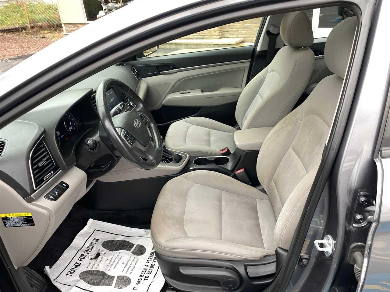 Hyundai Elantra Value Edition Auto 2018