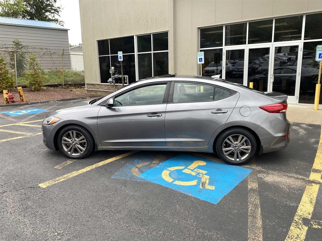Hyundai Elantra Value Edition Auto 2018