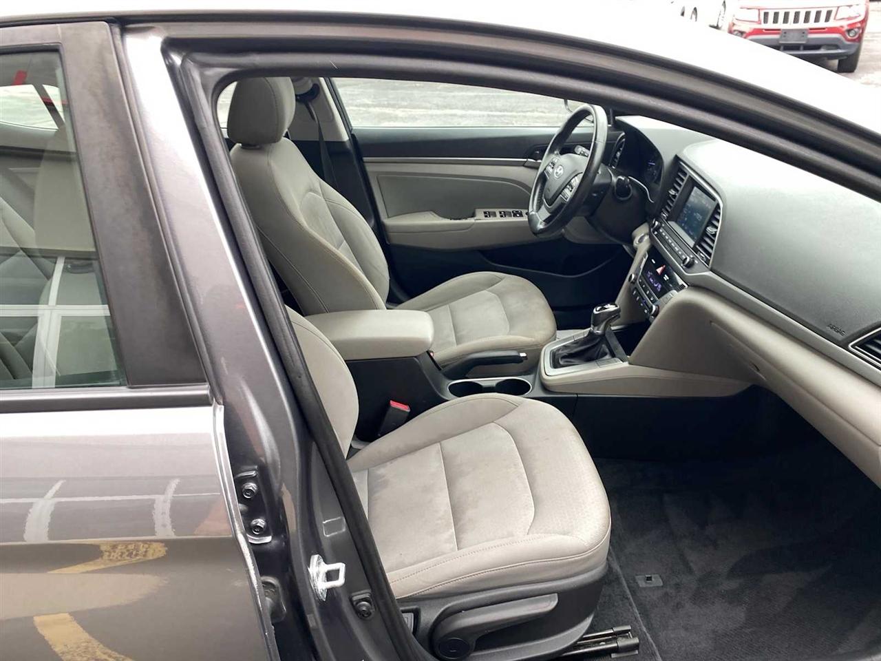 Hyundai Elantra Value Edition Auto 2018