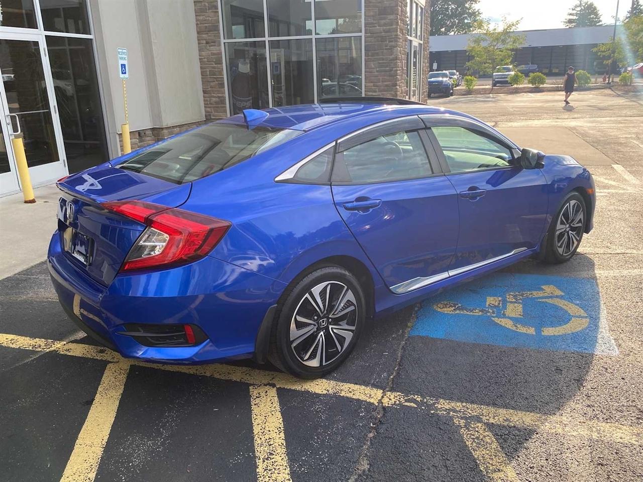 Honda Civic EX-T Sedan CVT 2017