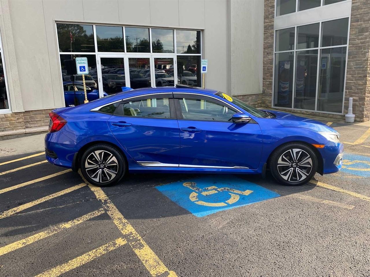 Honda Civic EX-T Sedan CVT 2017
