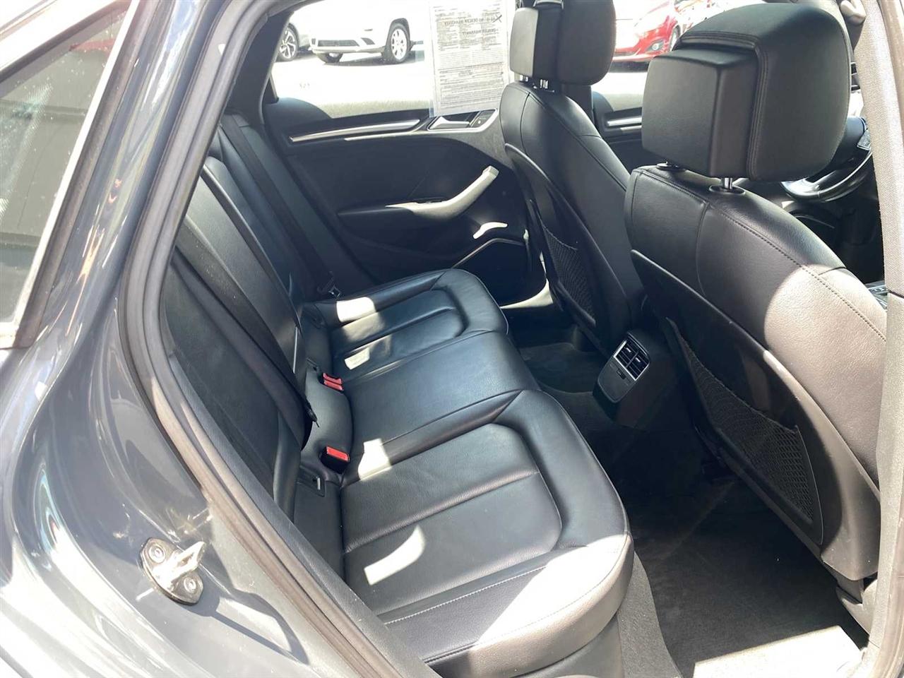 Audi A3 2.0T Premium Plus quattro S tronic 2017