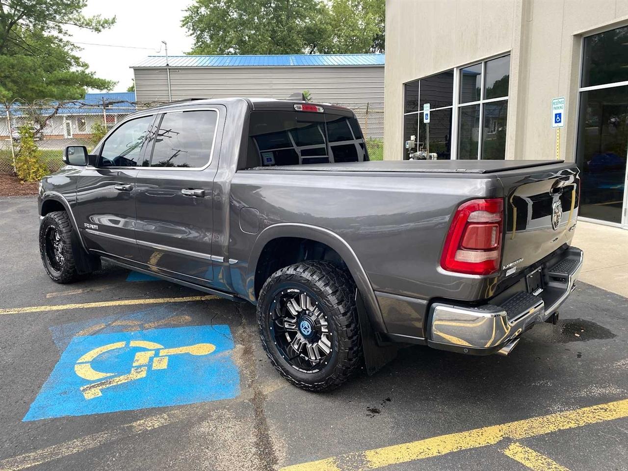 RAM 1500 Limited Crew Cab SWB 4WD 2019