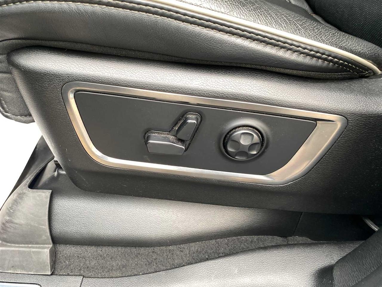 RAM 1500 Limited Crew Cab SWB 4WD 2019