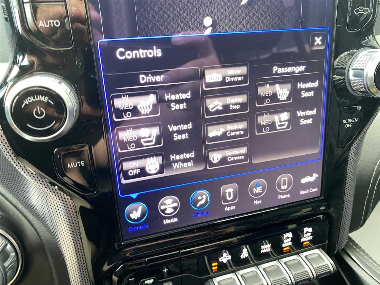 RAM 1500 Limited Crew Cab SWB 4WD 2019