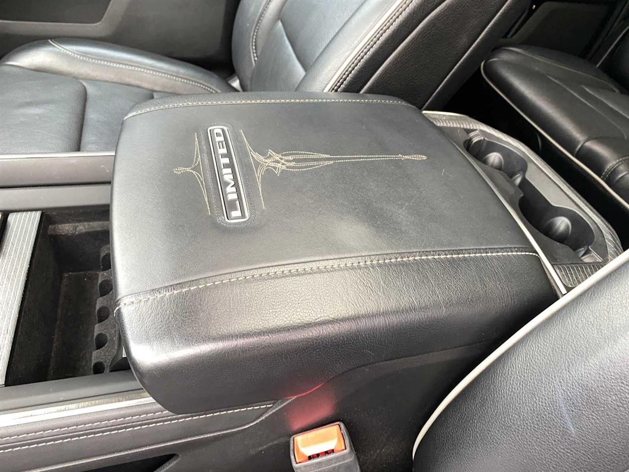 RAM 1500 Limited Crew Cab SWB 4WD 2019