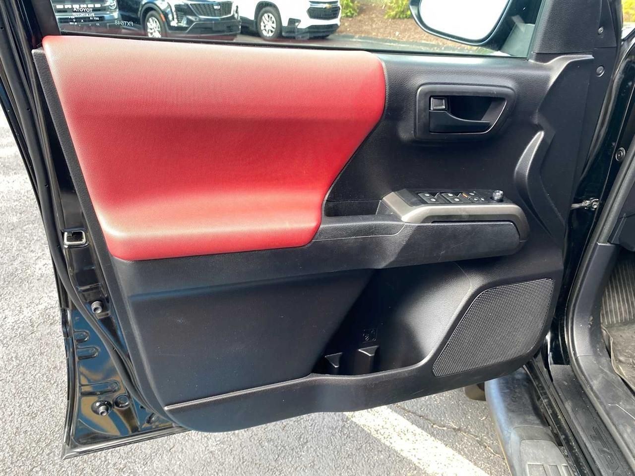 Toyota Tacoma SR5 Double Cab Long Bed V6 6AT 4WD 2020