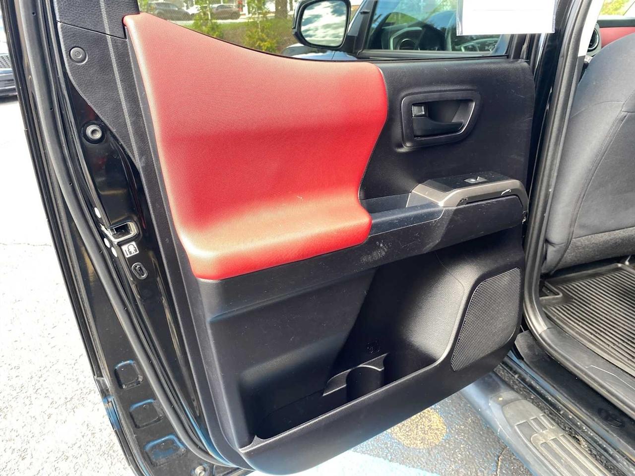 Toyota Tacoma SR5 Double Cab Long Bed V6 6AT 4WD 2020