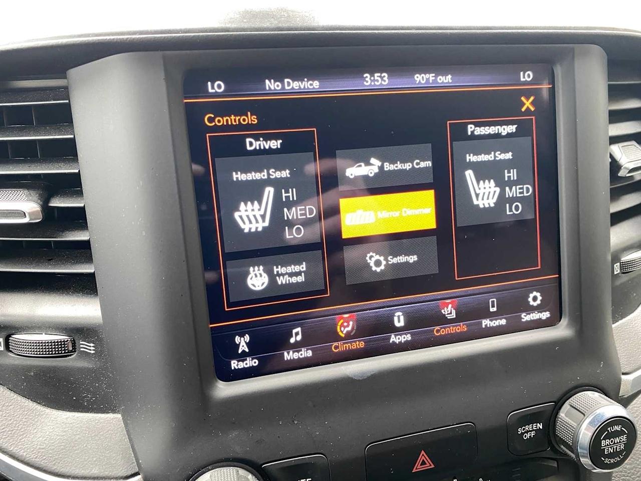 RAM 1500 Big Horn Quad Cab 4WD 2021