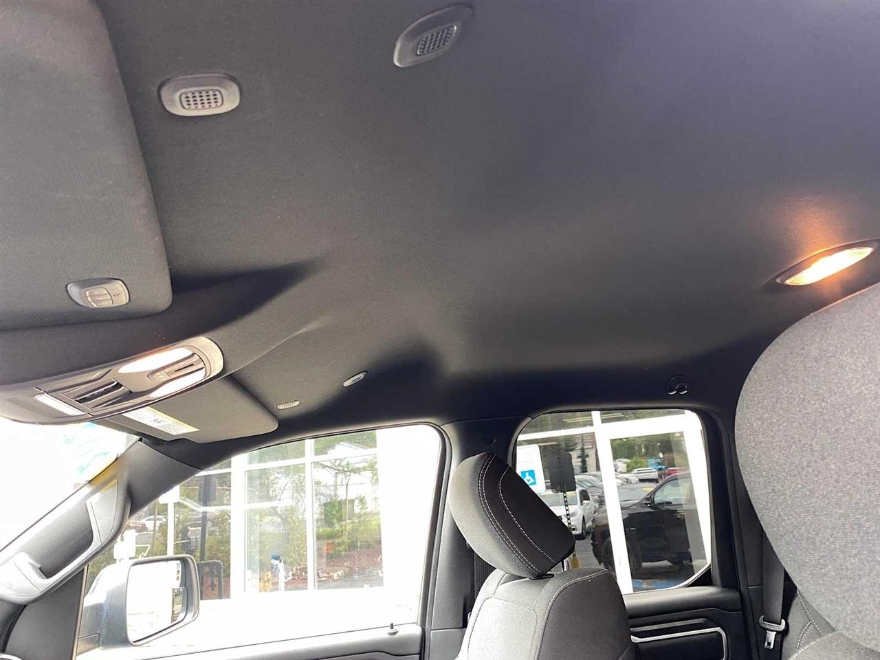 RAM 1500 Big Horn Quad Cab 4WD 2021
