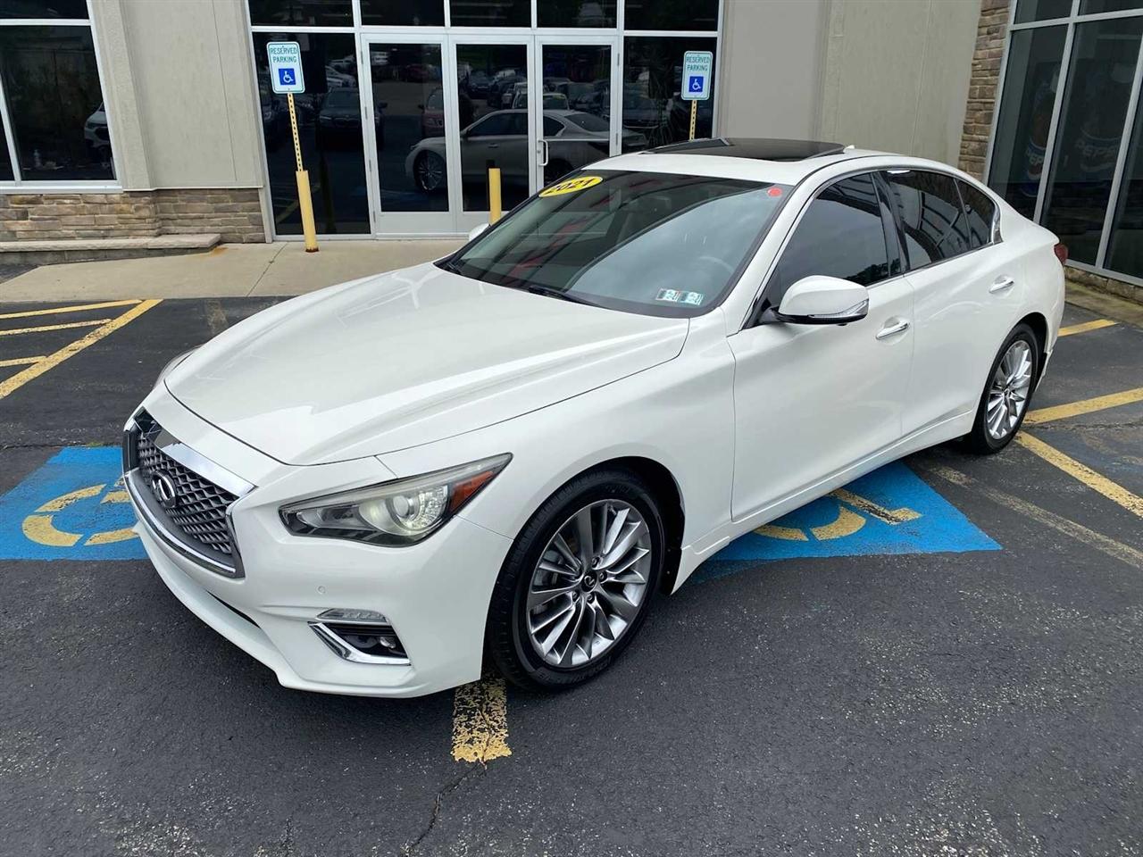 Infiniti Q50 3.0t LUXE AWD 2021