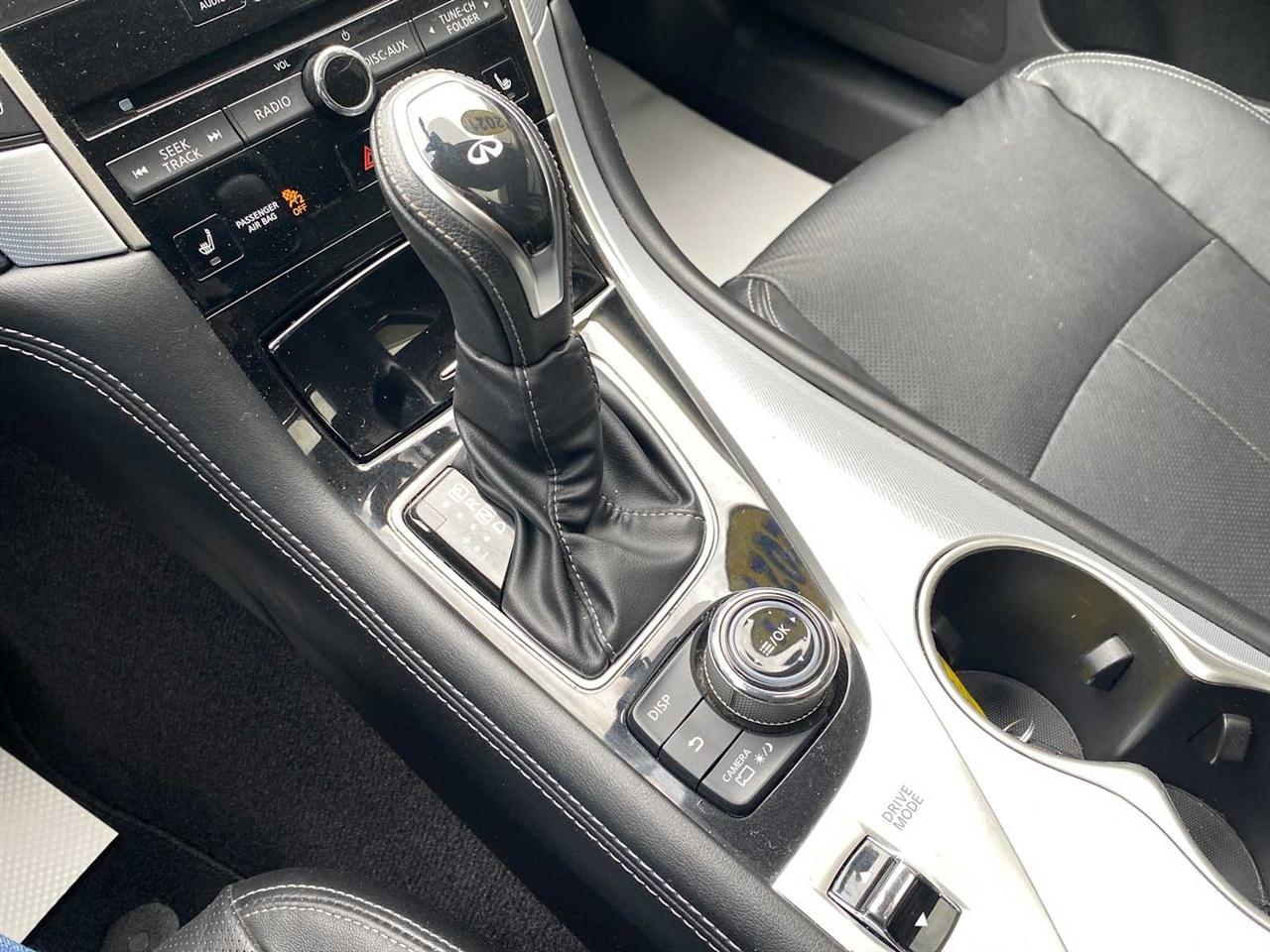 Infiniti Q50 3.0t LUXE AWD 2021