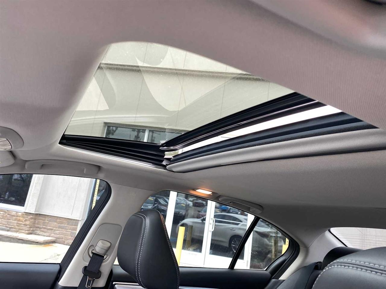 Infiniti Q50 3.0t LUXE AWD 2021