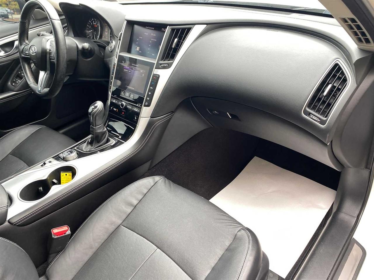Infiniti Q50 3.0t LUXE AWD 2021