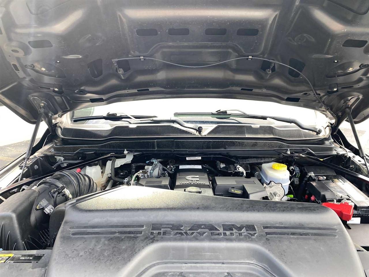 RAM 2500 Big Horn Crew Cab 4WD 2022