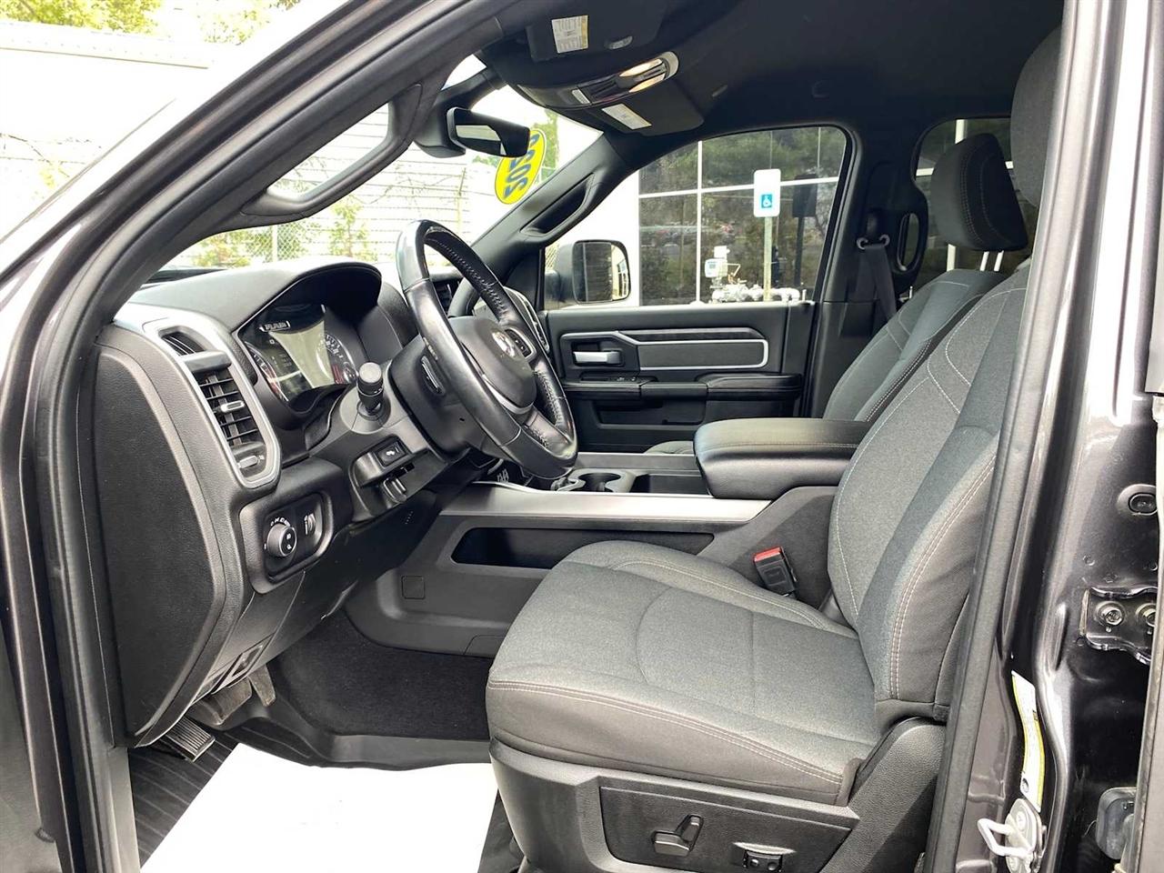 RAM 2500 Big Horn Crew Cab 4WD 2022