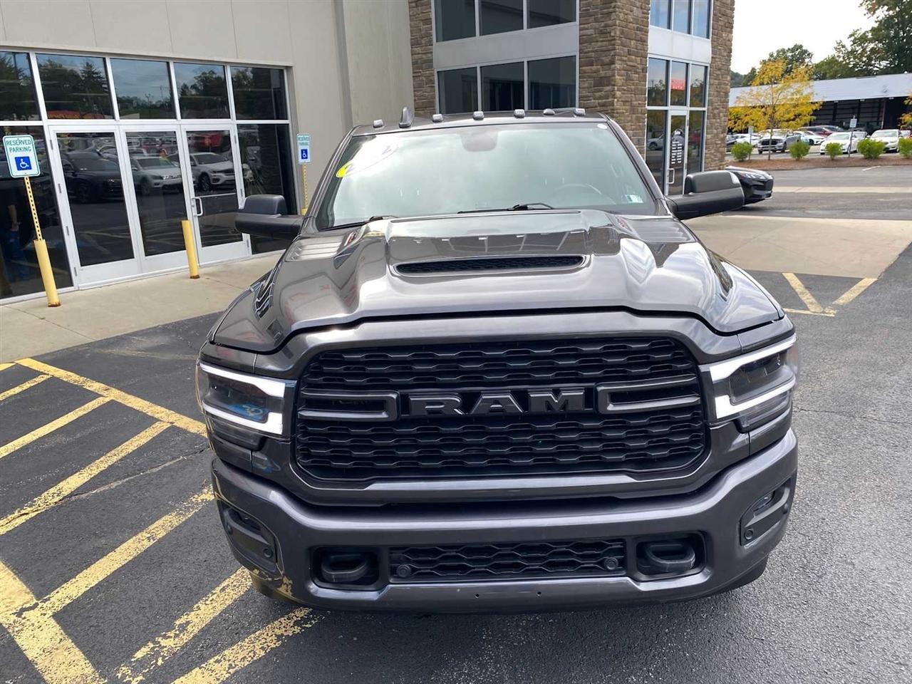 RAM 2500 Big Horn Crew Cab 4WD 2022