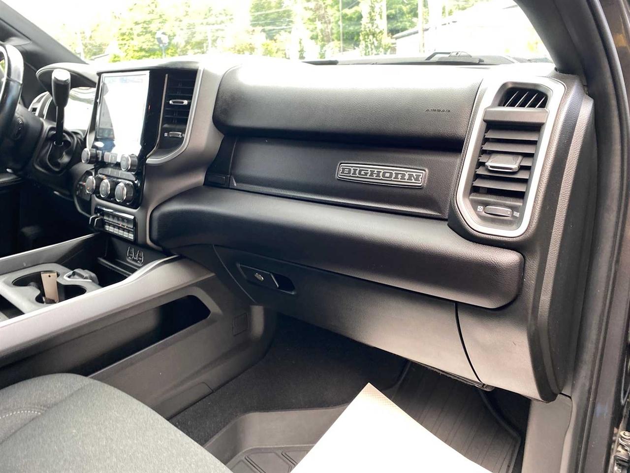 RAM 2500 Big Horn Crew Cab 4WD 2022